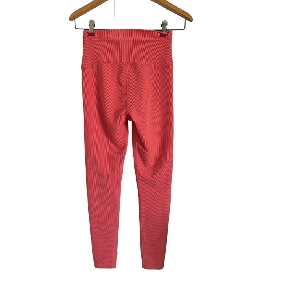 BEACH RIOT x REVOLVE Ayla Ribbed Coral Leggings - Picture 4 of 9